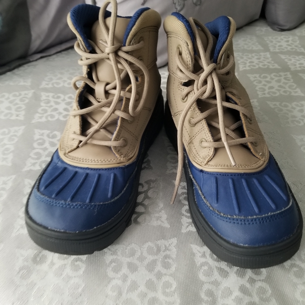 Nike Woodside ACG Boots Youth 2.5 Blue/ Tan Lace Up